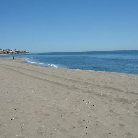 Mansion Beachfront - With Sea Views Appartement